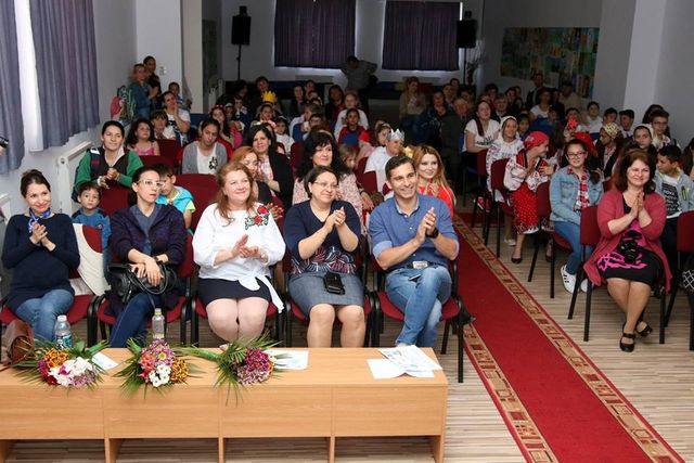 Școala Gimnazială „Adrian V. Rădulescu” din Murfatlar.  Festivalul județean „Ploaia de stele”