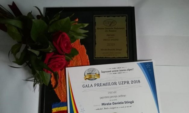 Gala premiilor UZPR pe anul 2018. Jurnalista Mirela Stîngă – premiu pentru presă online